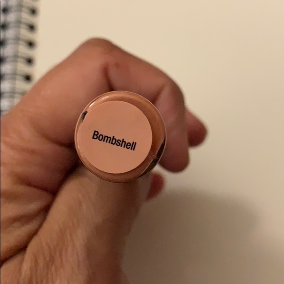 Bombshell Lipsense by Senegence - Picture 4 of 4